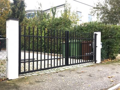 Gate PT114